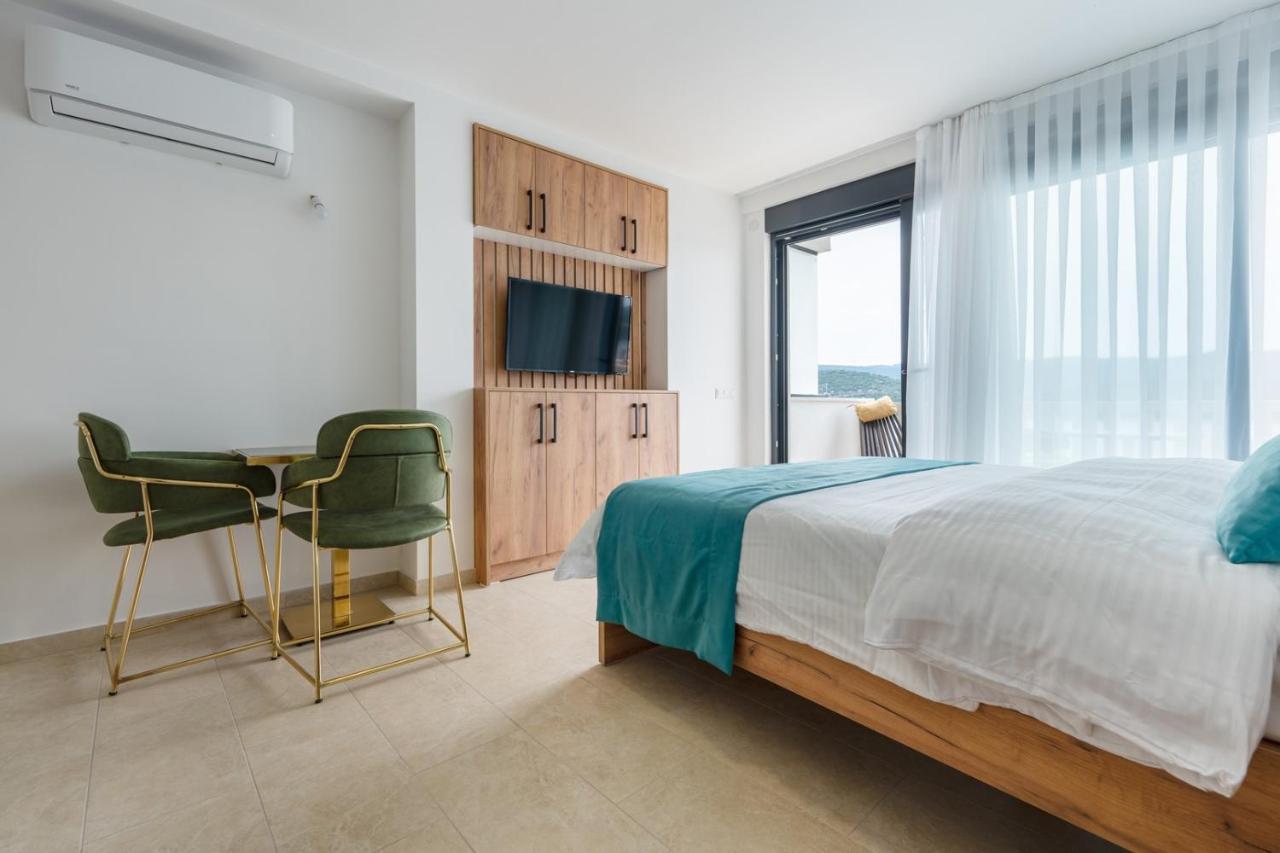Villa Emina Sa Privatnom Plazom I Parkingom Neum Exterior foto