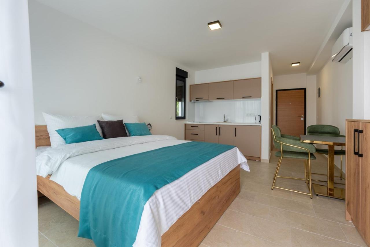 Villa Emina Sa Privatnom Plazom I Parkingom Neum Exterior foto