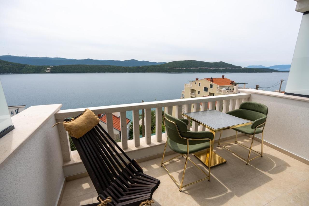 Villa Emina Sa Privatnom Plazom I Parkingom Neum Exterior foto